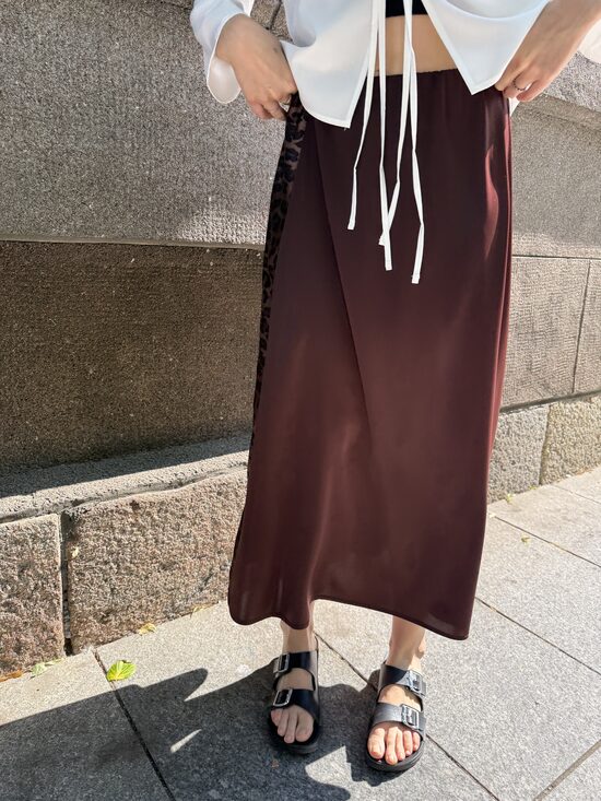 Rudas sijonas